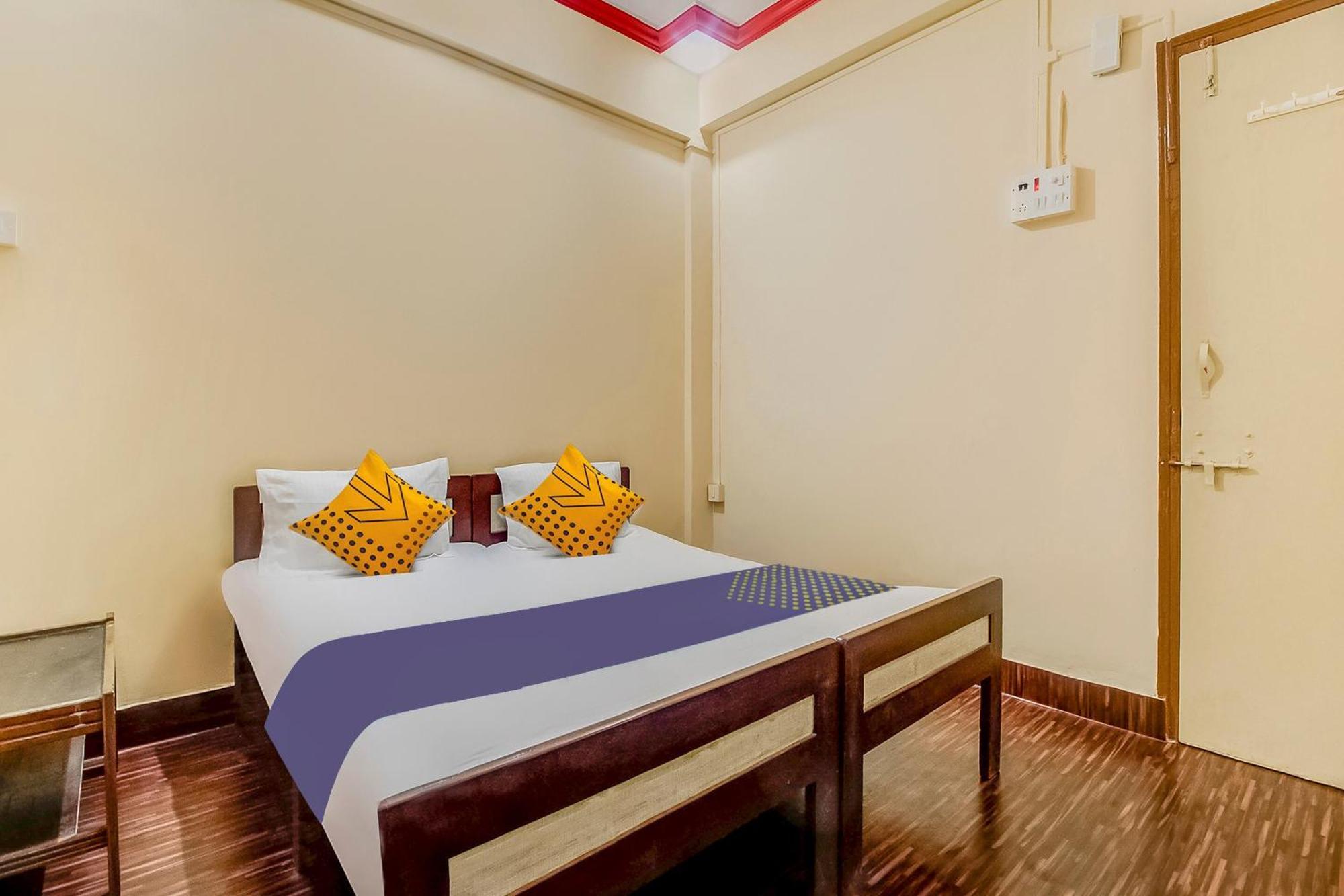 Hotel O New Ushakal Lodging & Boarding Nirmal (Maharashtra) Exterior foto